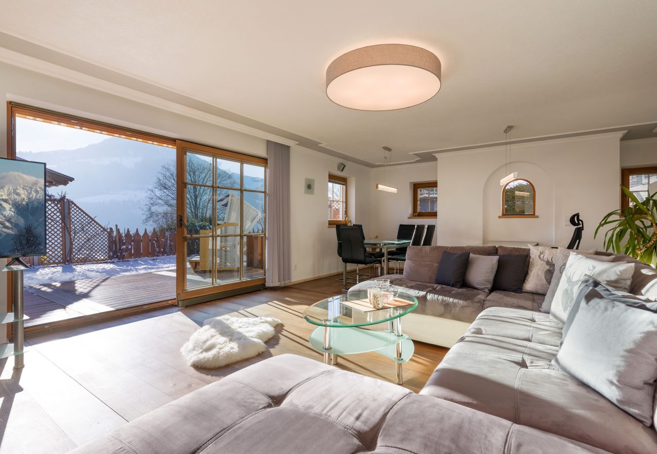 Chalet in Kirchberg in Tirol - Chalet Weinberg Top 2