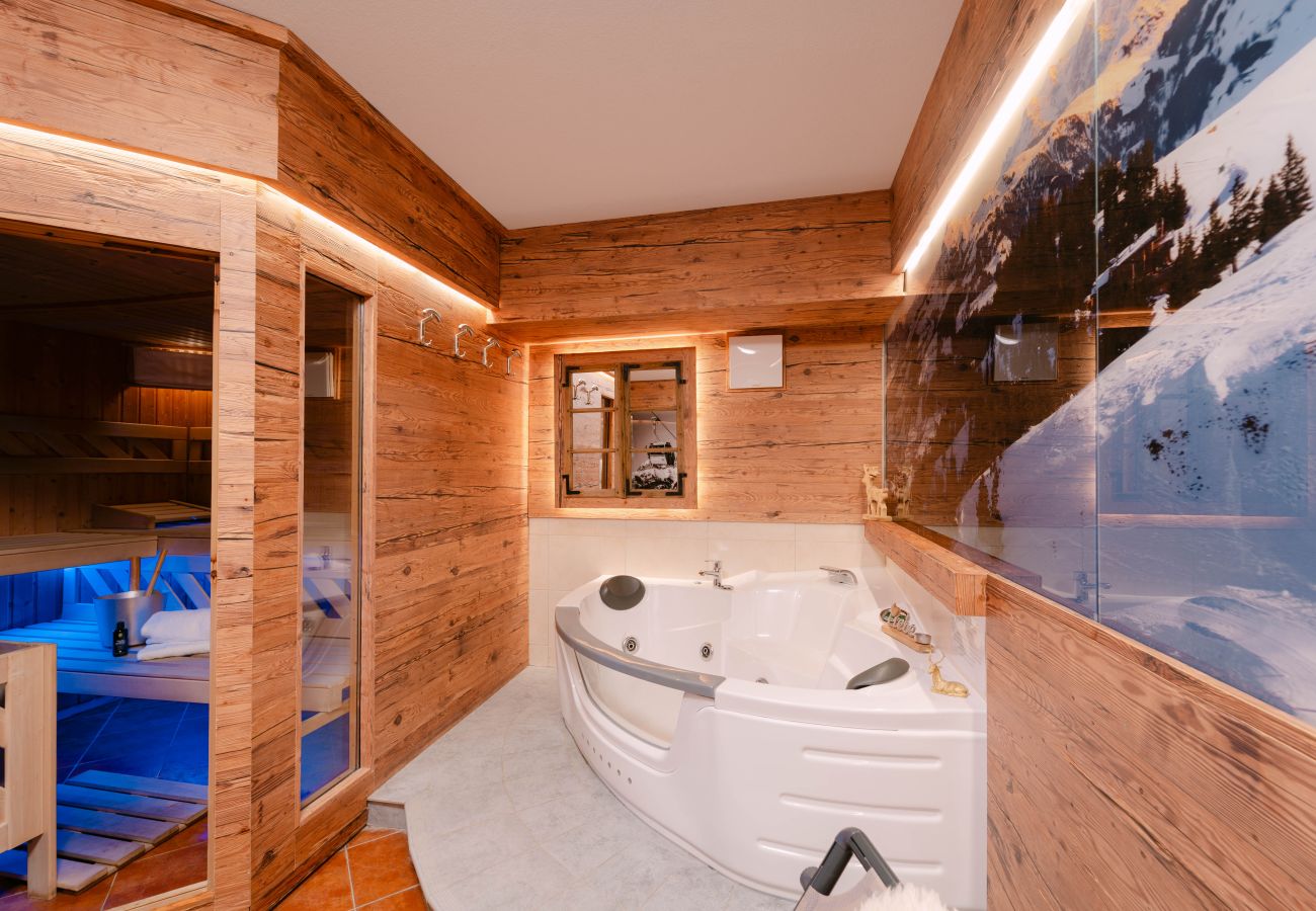 Chalet in Kirchberg in Tirol - Chalet Weinberg Top 2