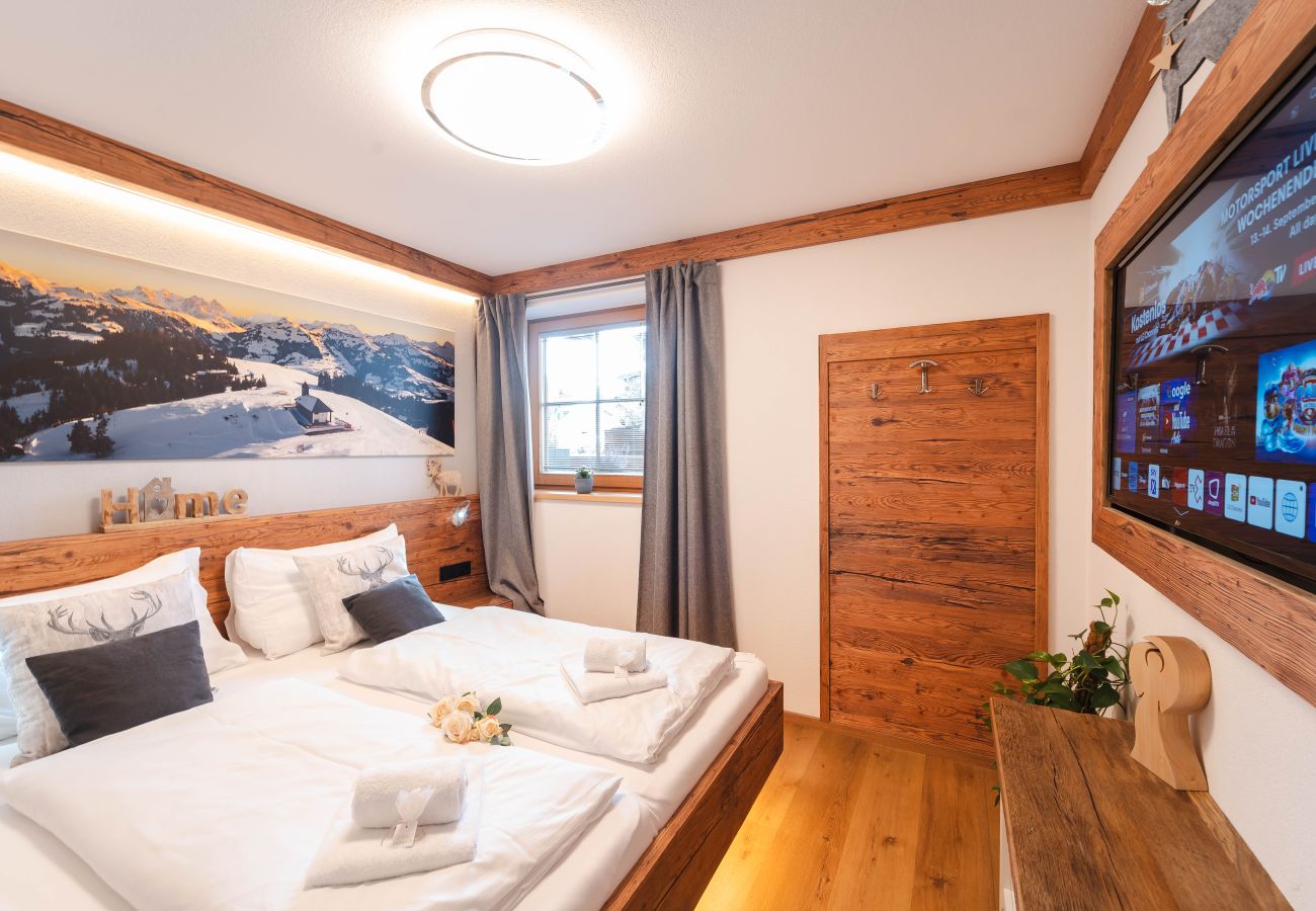 Chalet in Kirchberg in Tirol - Chalet Weinberg Top 2