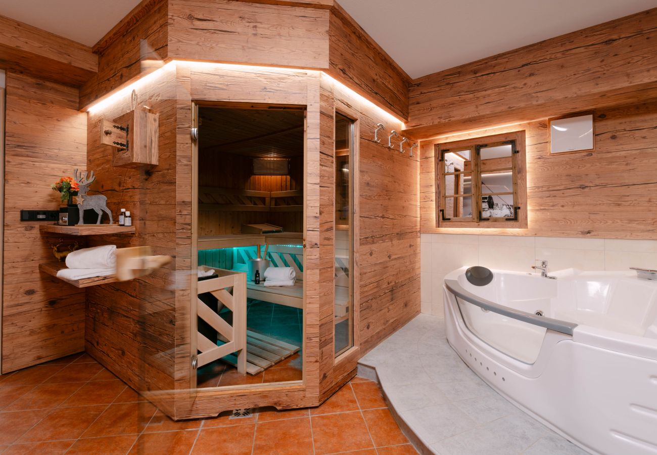 Chalet in Kirchberg in Tirol - Chalet Weinberg Top 2