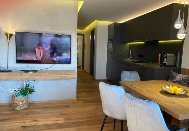 Apartment in Kirchberg in Tirol - Alpine Lodge