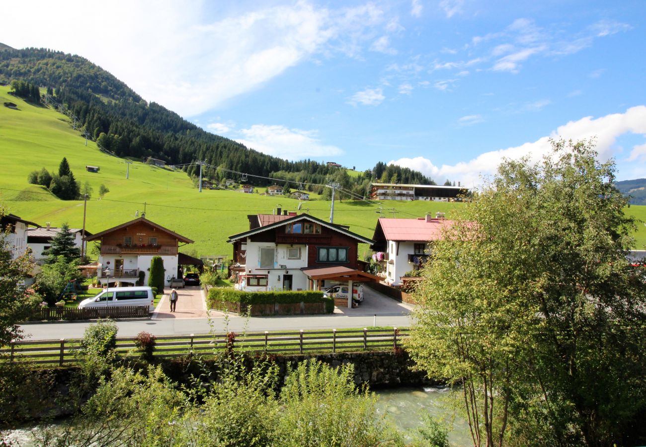 Chalet in Kirchberg in Tirol - Chalet Gaisberg