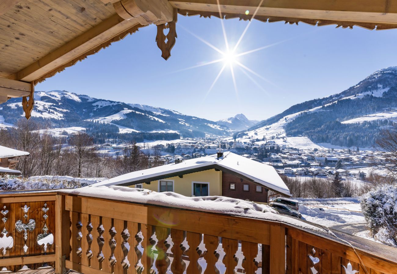 Chalet in Kirchberg in Tirol - Chalet Weinberg Top 1