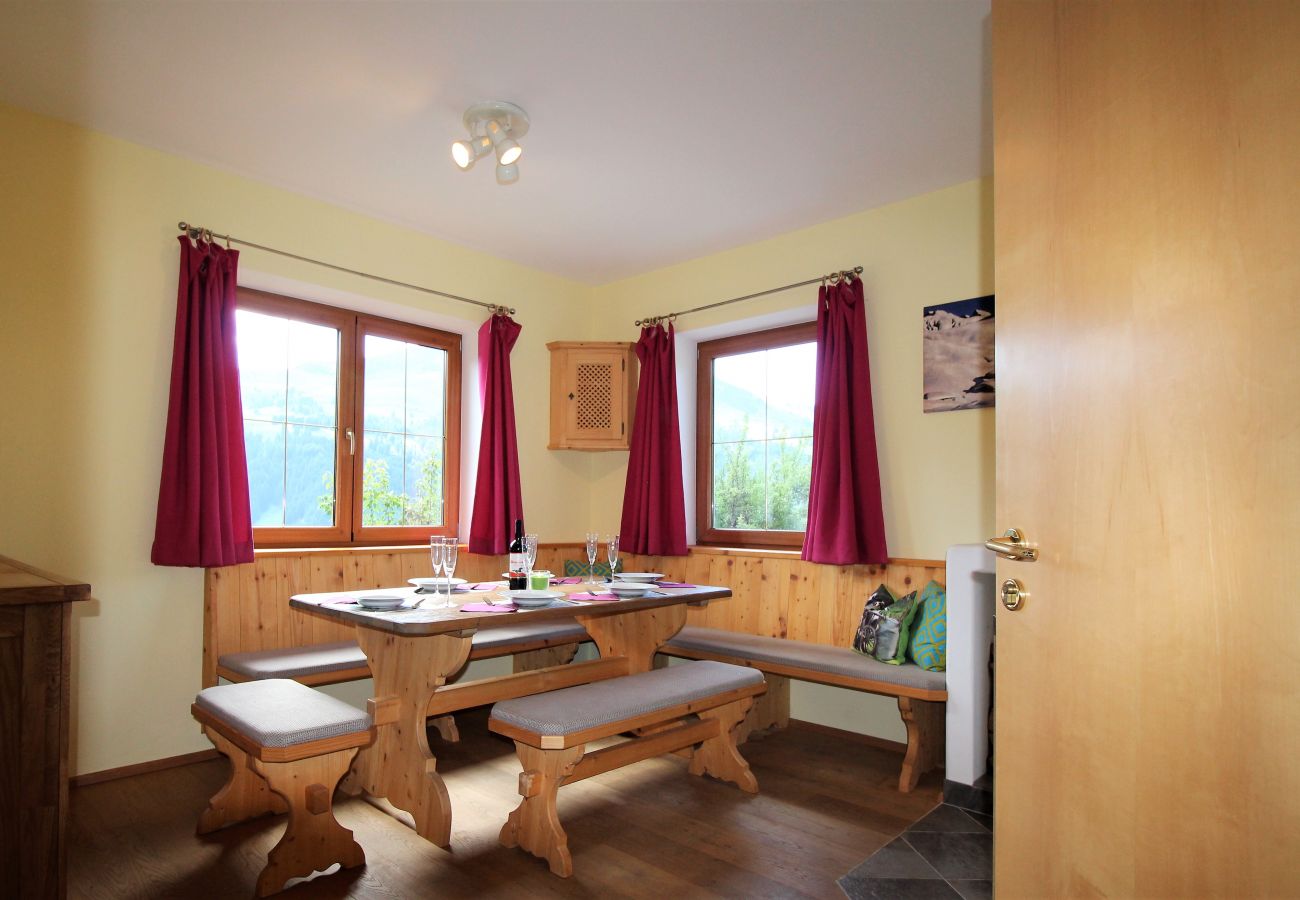 Huis in Kirchberg in Tirol - Lodge Pengelstein (ski-in/out)