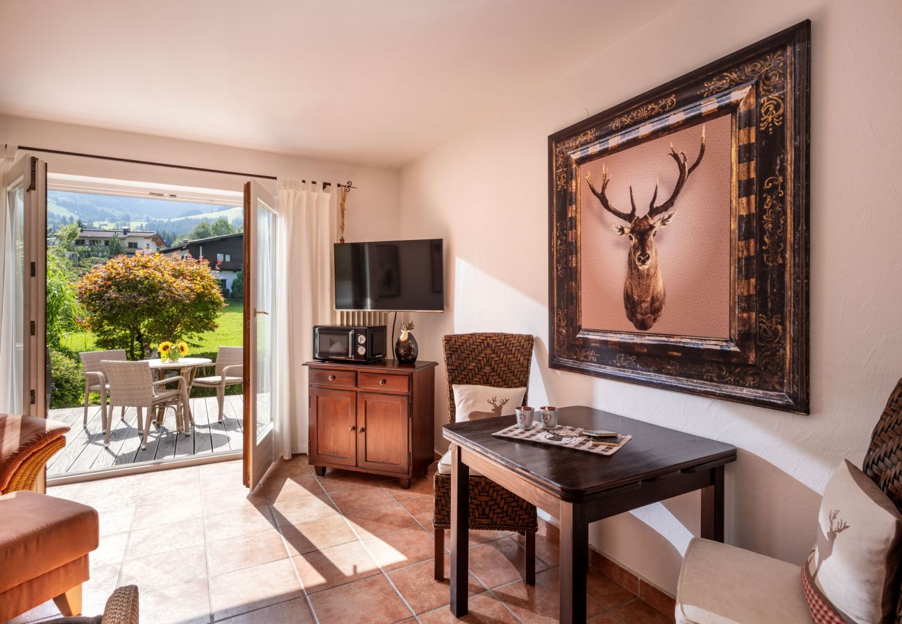 Studio in Kirchberg in Tirol - Bergblick with private sauna