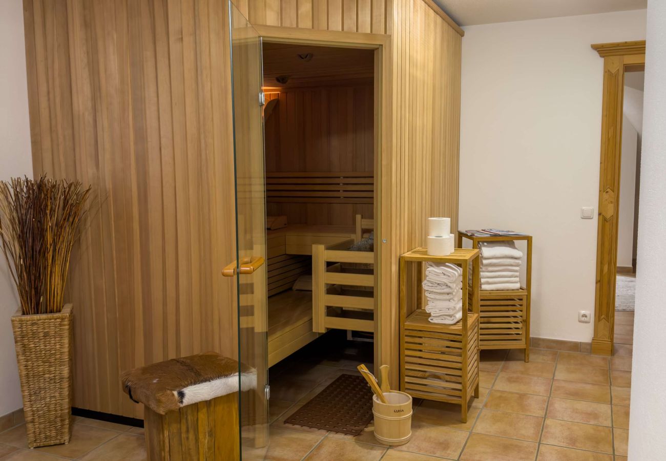 Huis in Reith bei Kitzbühel - Auhäusl with Sauna