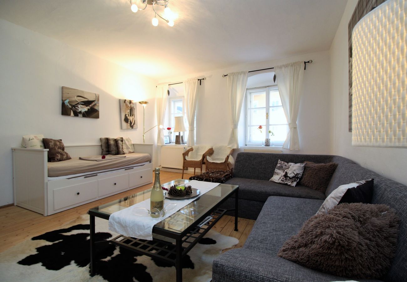 Apartment in Kitzbühel - Glockenspiel