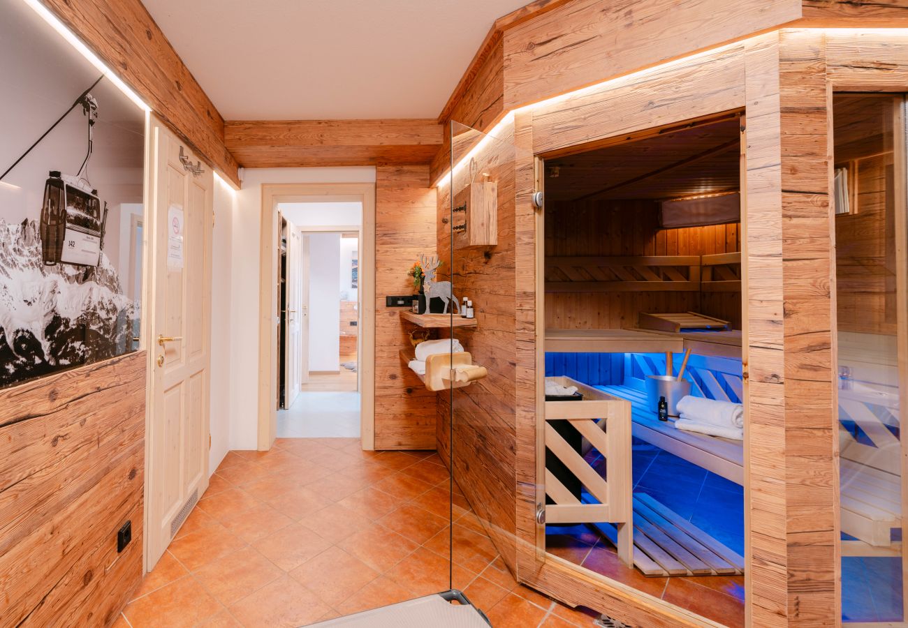Chalet in Kirchberg in Tirol - Chalet Weinberg Top 2