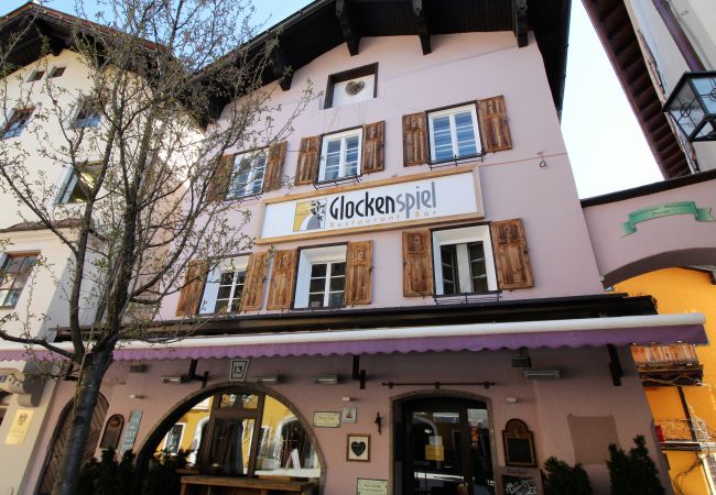 Ferienwohnung in Kitzbühel - Glockenspiel
