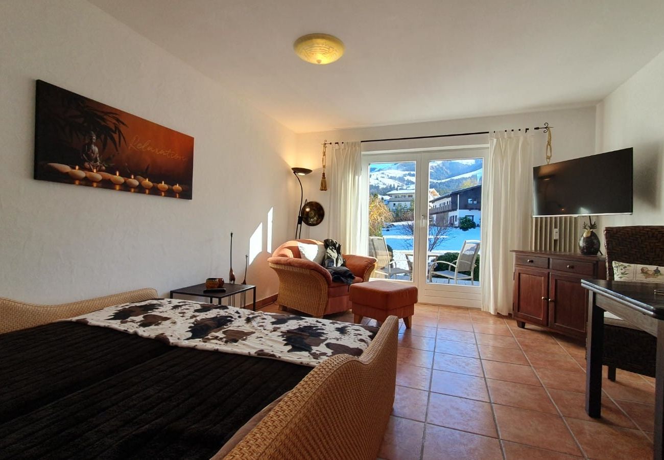 Studio in Kirchberg in Tirol - Bergblick with sauna